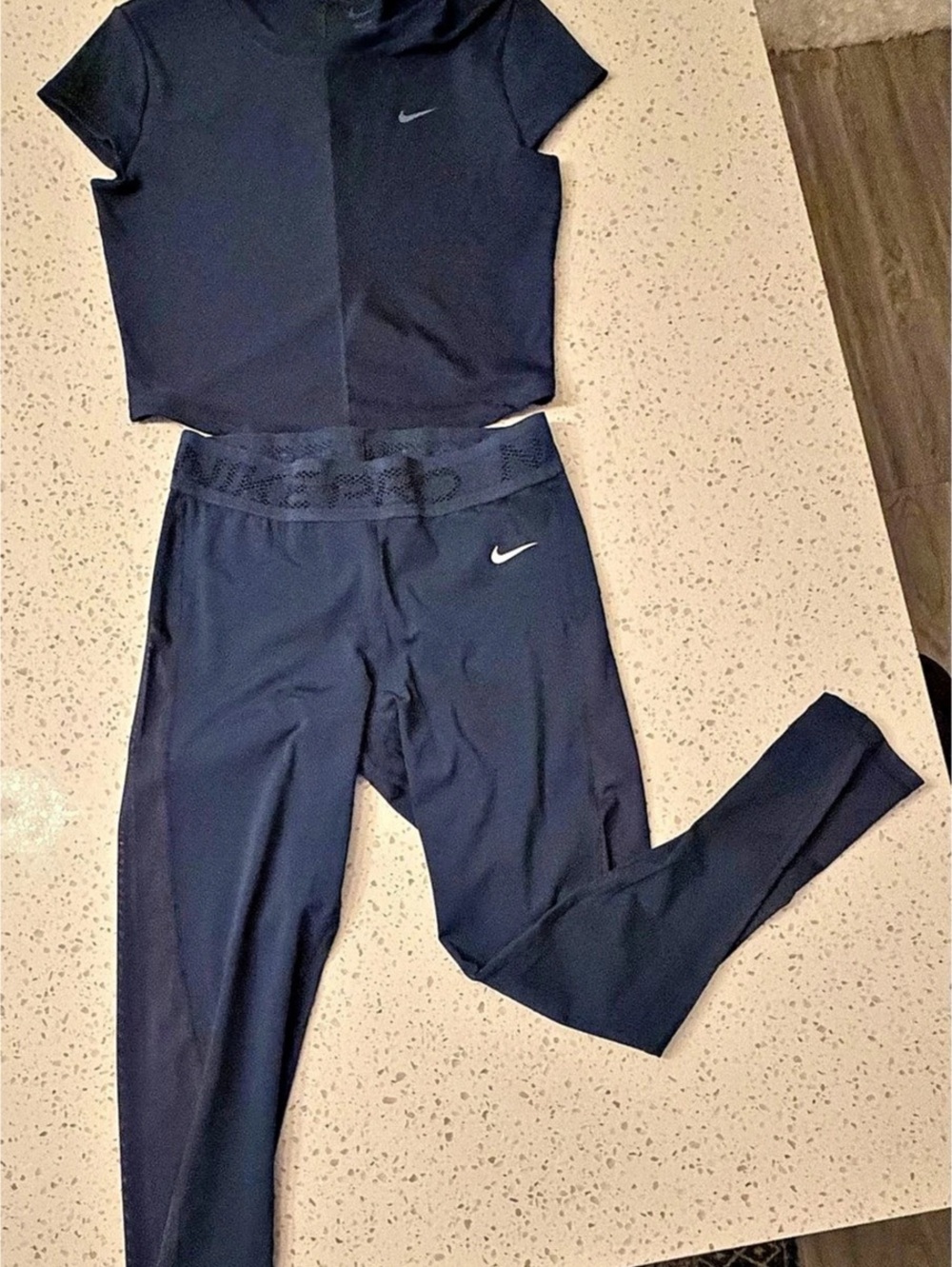 Nike Athletic Set in Blue Like New
